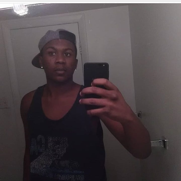 Meet your Posher, Trestin - Picture 1 of 1